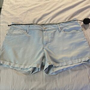 Women's Light Blue Denim Shorts  NWOT NEVER WORN